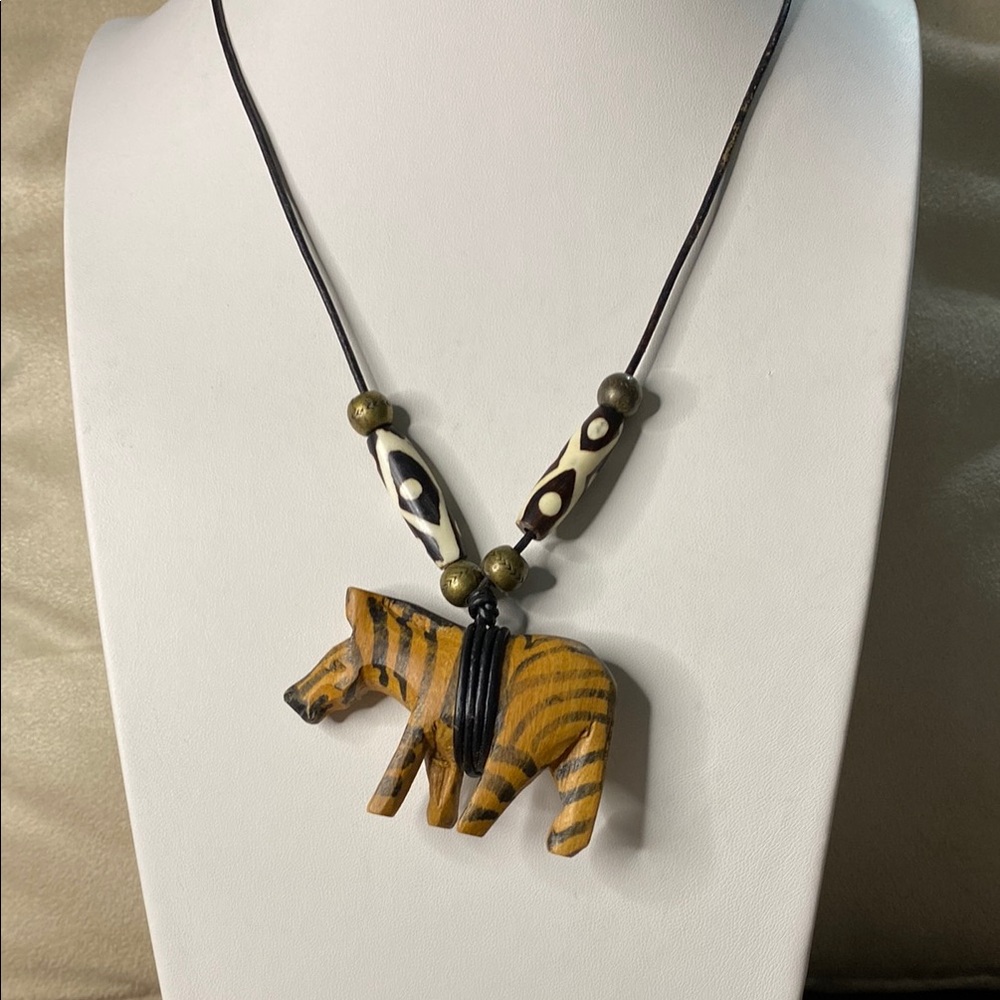 10/$10  Animal Pendant Necklace with Beads